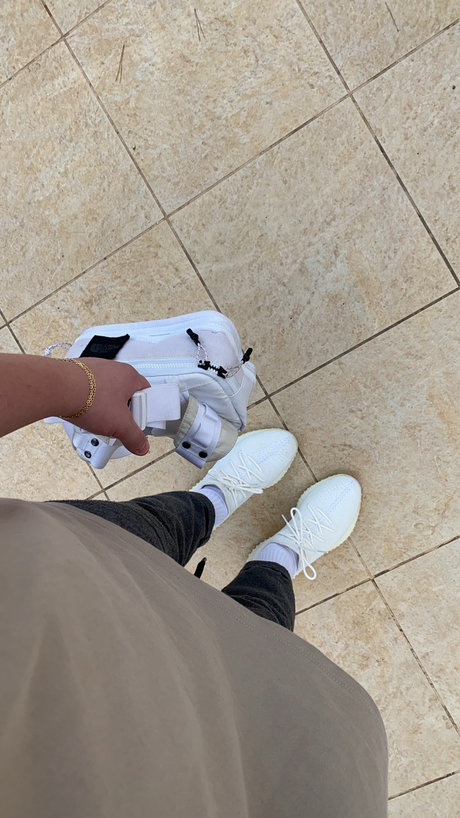 OnlySneakers nudes only fans