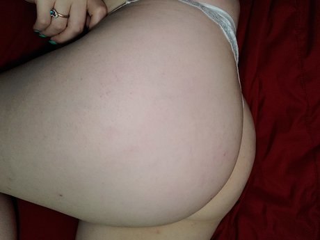 Olivia White nude onlyfans leak