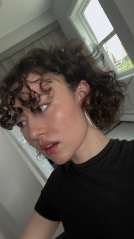 Olivia Ray onlyfans content