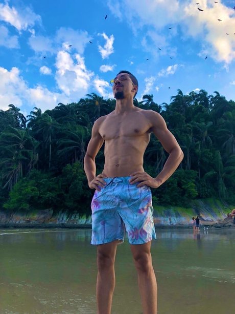 big tits squirt onlyfans sexy nude selfie