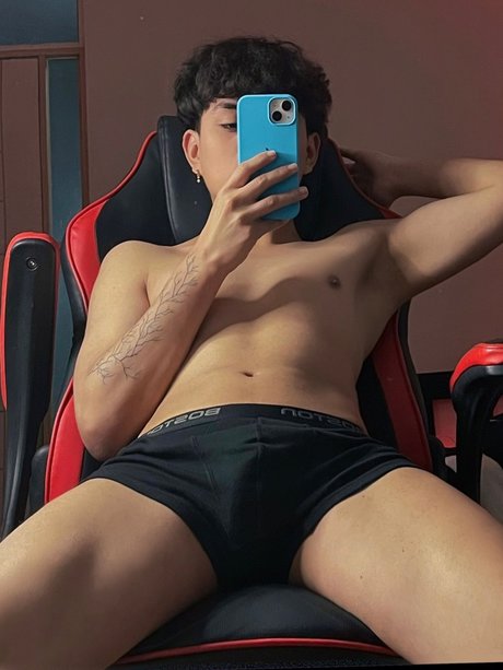 Aar n Sanchez leaked porn onlyfans