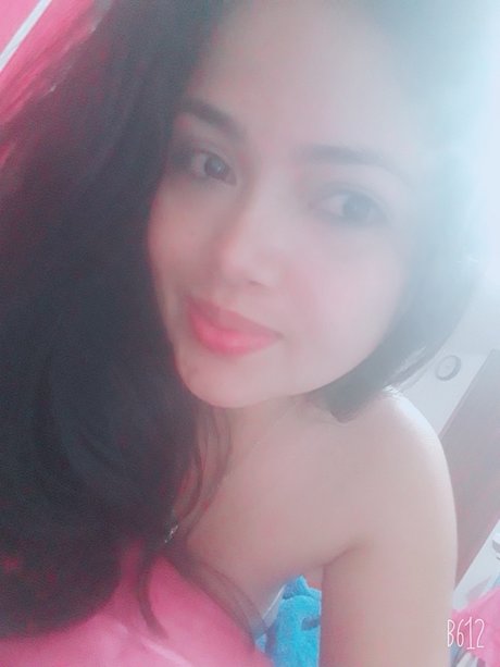 Alejandra Rincon only fans pic