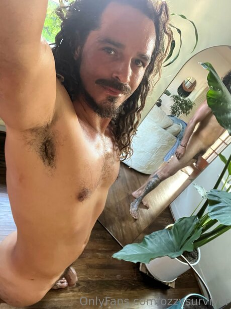 Ozzy Lusth porn onlyfans