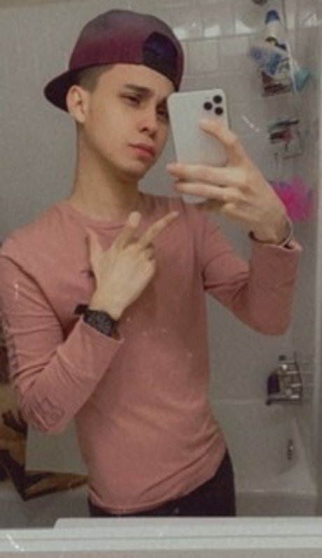 Osmin orellana onlyfans creator