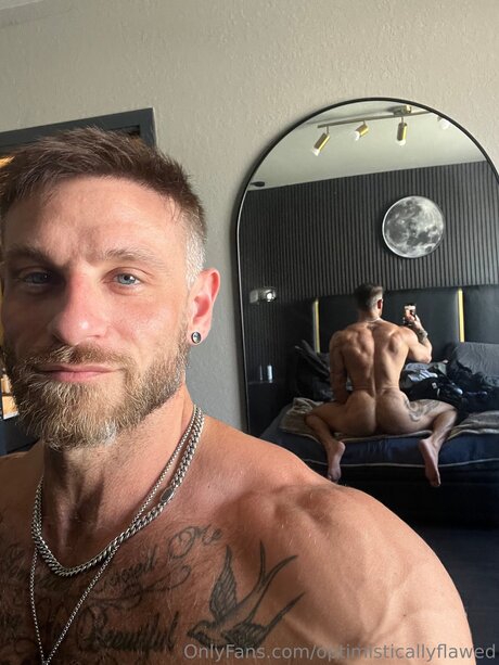 LeoBayne onlyfans tits