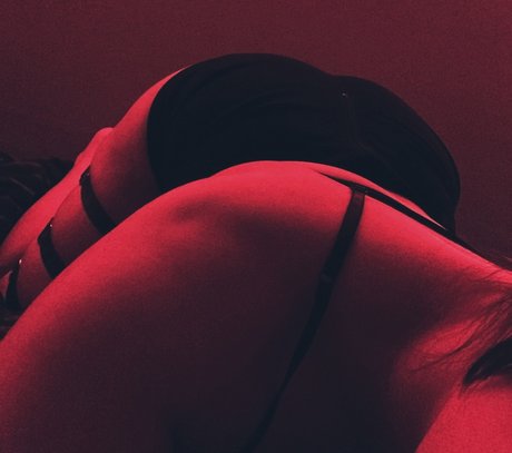 Panini Pixi onlyfans boobs