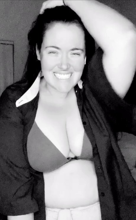 NursePanda86 only fans nudes