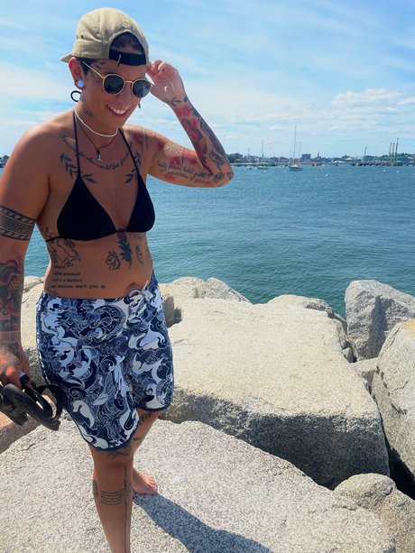 Brit tani G_ nude only fans