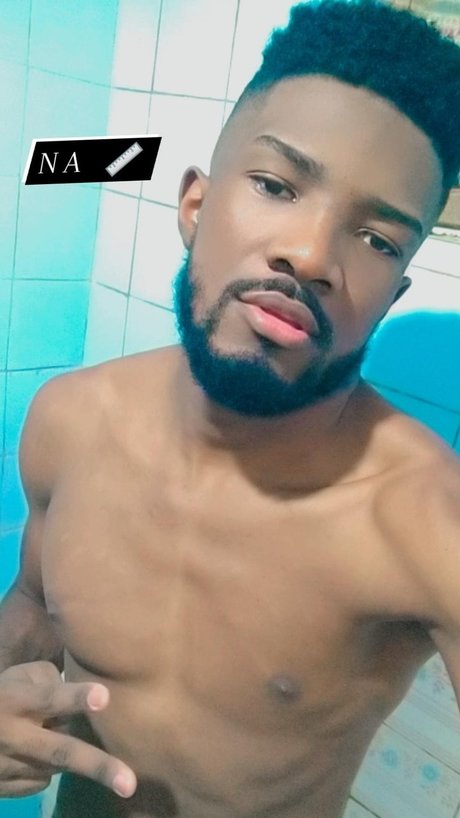 DadoBoy strip onlyfans