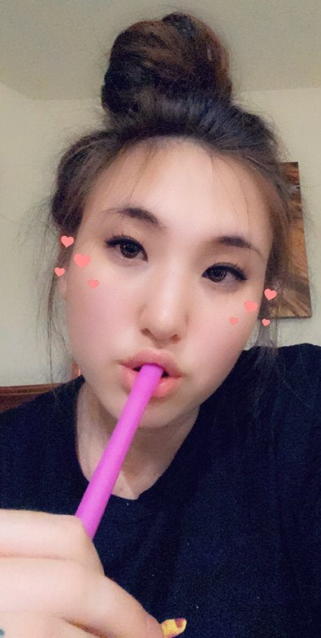 Phoebe Elisa onlyfans sexy