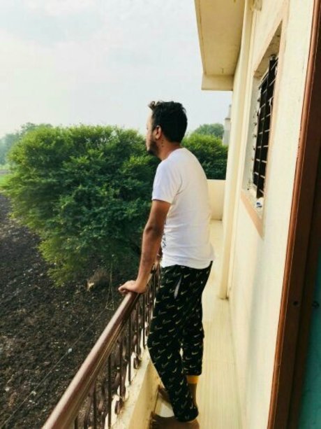 piyushbottom naked onlyfans leaked