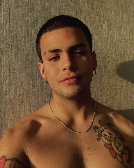 _PRETTY BEAST_ naked onlyfans leak