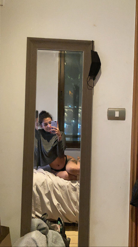 pouty girl_ onlyfans de