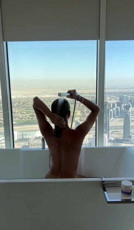 Emily Shakarji onlyfans leaks