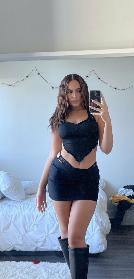 stormthrax onlyfans nude tits