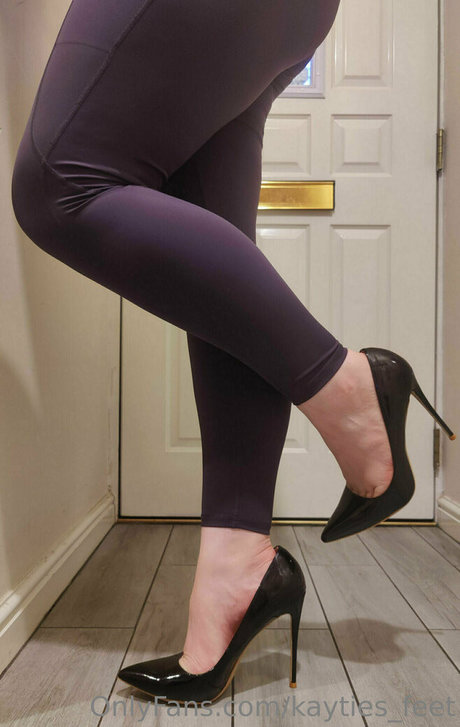 kayties feet onlyfans leake
