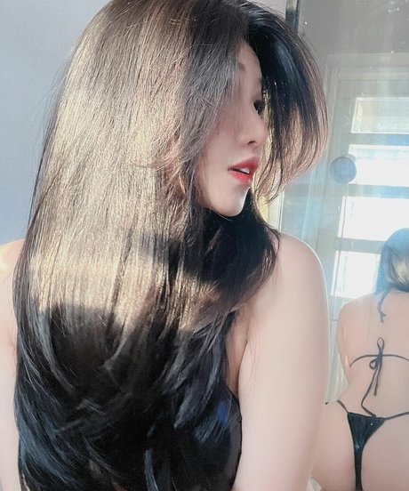 lesbian fisting onlyfans adult galleries