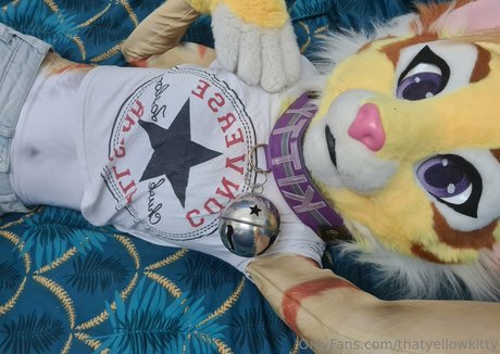 thatyellowkitty onlyfans naked leaks