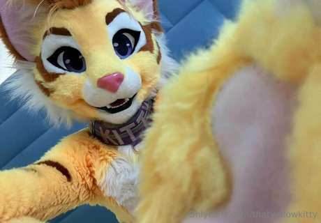 thatyellowkitty onlyfans nude leaked