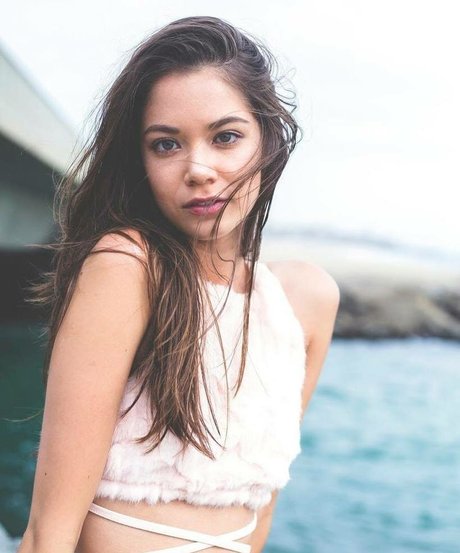 Melodi Flack new onlyfans