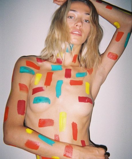 Livy Poulin nude porn onlyfans