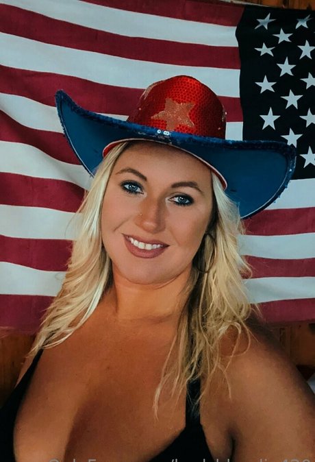 bad blondie33 onlyfans leaj