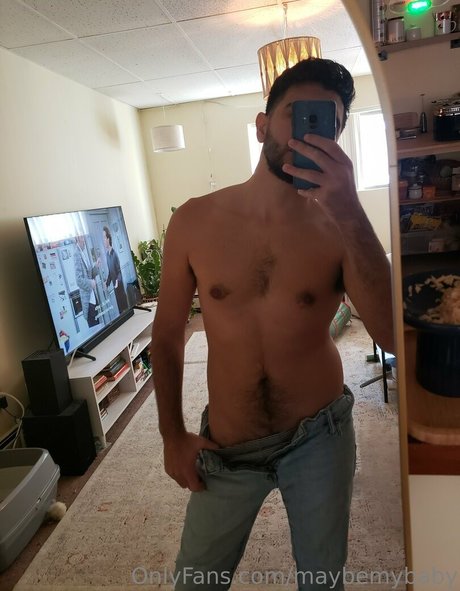 maybemybaby onlyfans pictures