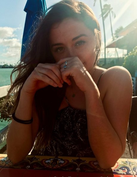 lolahale xo onlyfans leaked