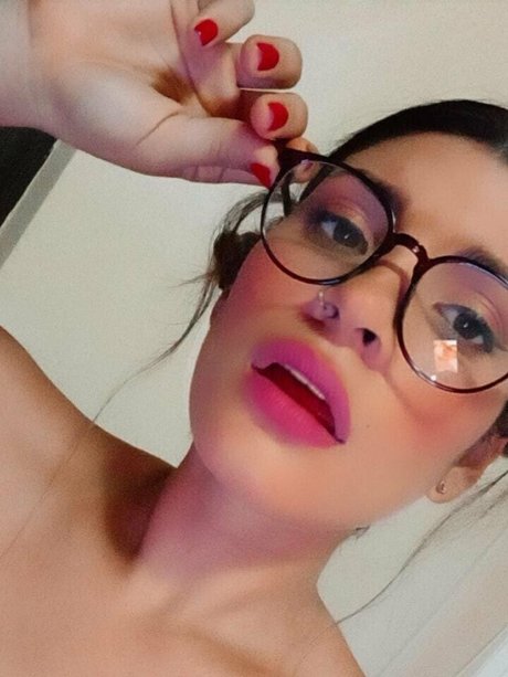 sweet latina28 onlyfans hot