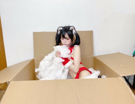 Joyce Poring onlyfans creator