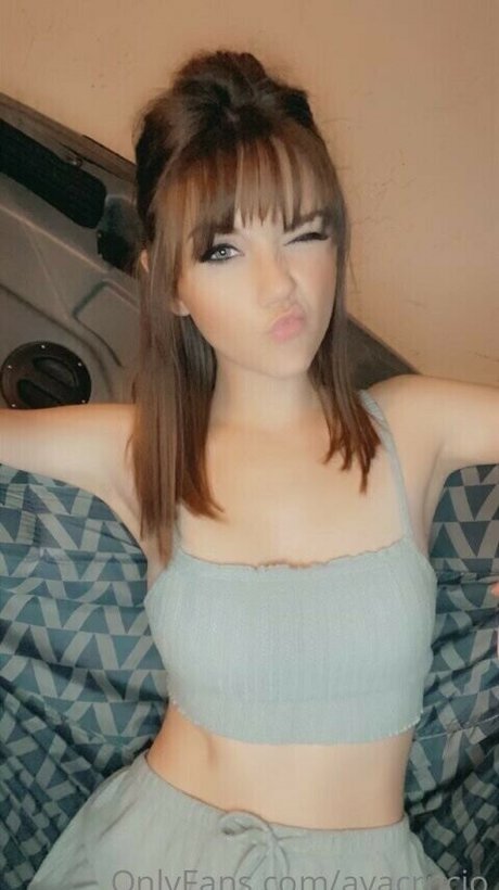 avacrucio onlyfans model