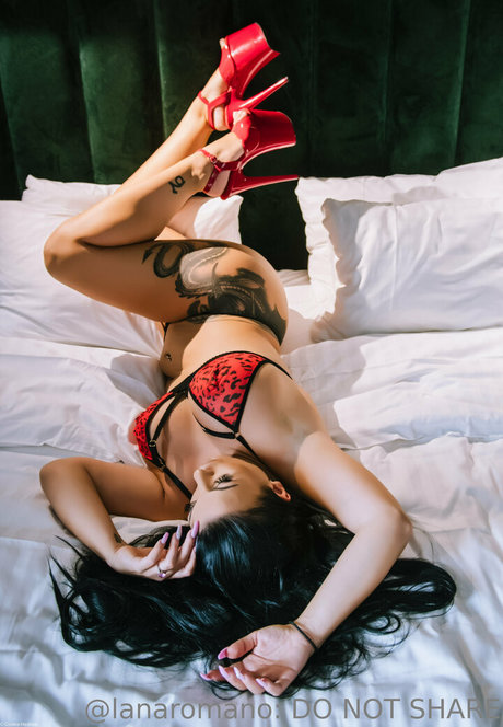 lanaromano onlyfans archives