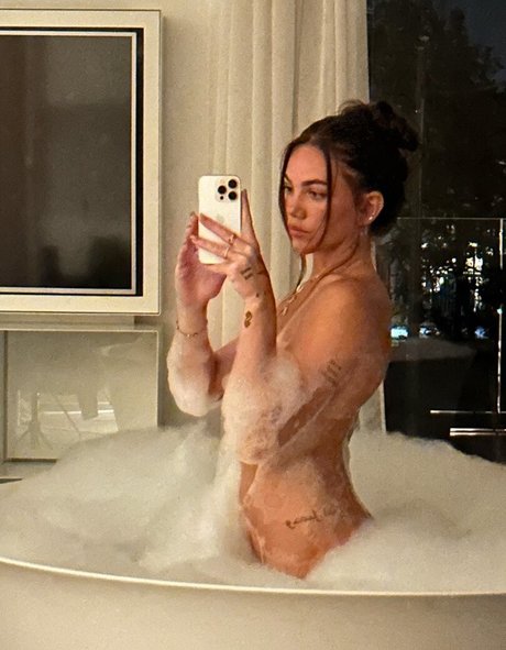 bobbiedavisonly onlyfans model