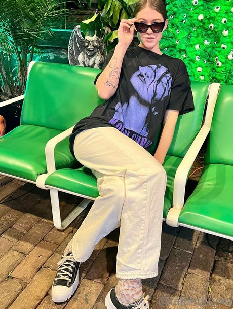 LakinDayXO ass onlyfans