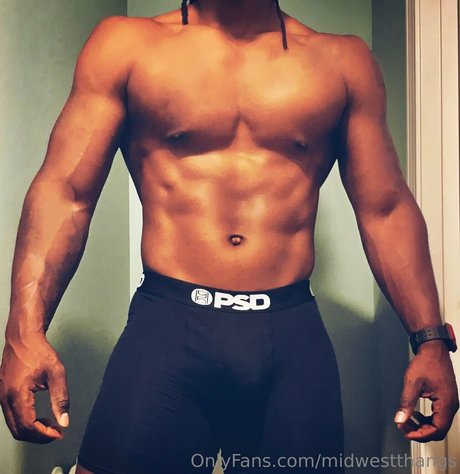 midwestthangs onlyfans leakes