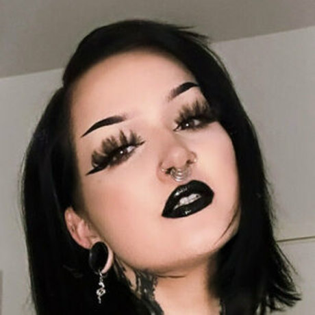 misseviliafree onlyfans naked leak