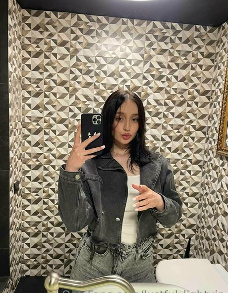 lustful lightvip only fans photos