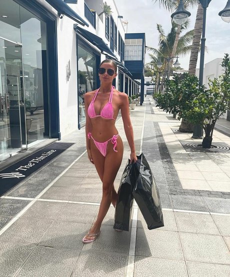 Briony Gorton onlyfans desnuda