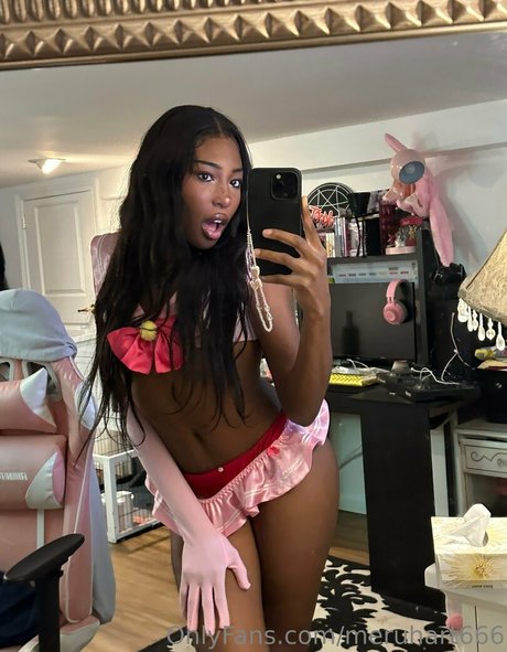 meruhart666 only fans pics