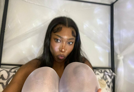 meruhart666 onlyfans porn