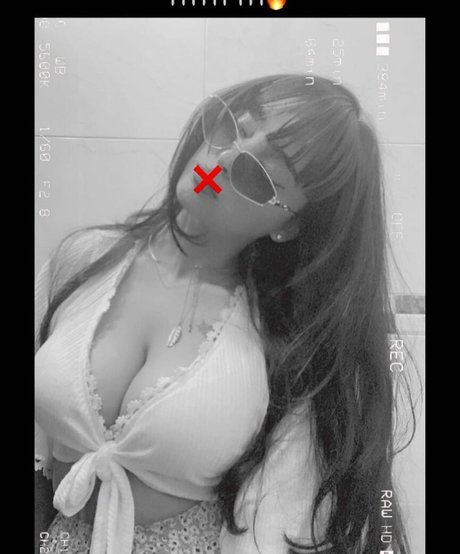 _mi mi ta_ onlyfans leaked pictures