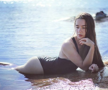 yoga pants onlyfans pretty candids