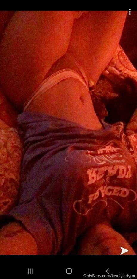 lovelyladymaee leaked nudes onlyfans