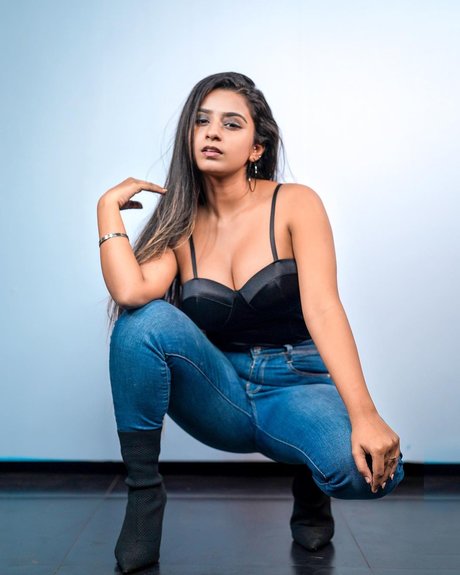 Suhana Khan leaks onlyfans porn