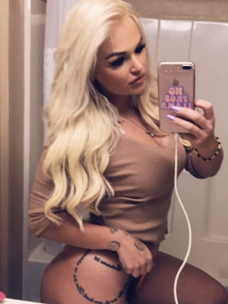 gun mamii onlyfans model