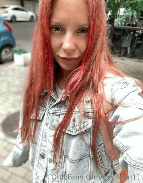 cute shemale onlyfans free picture