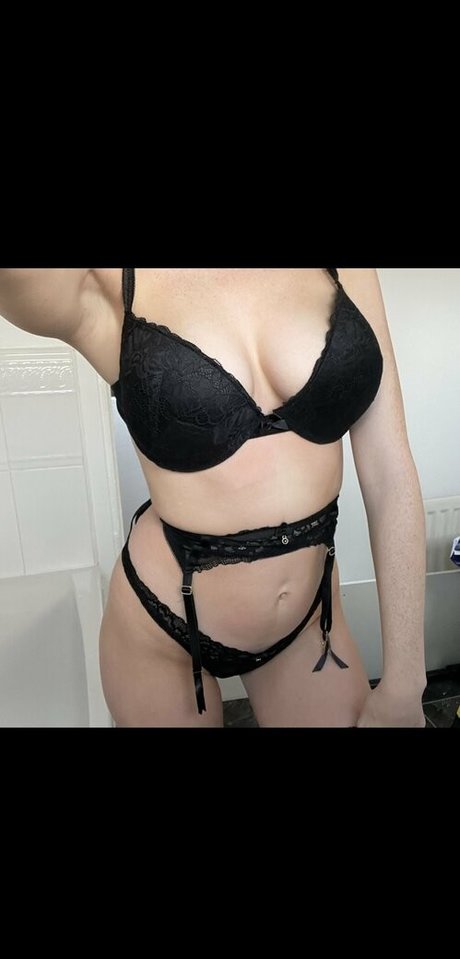 badddiegirllll only fans nudes