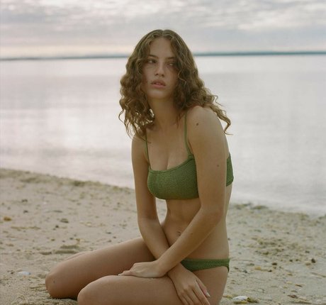 Ava Pearlman onlyfans leak new