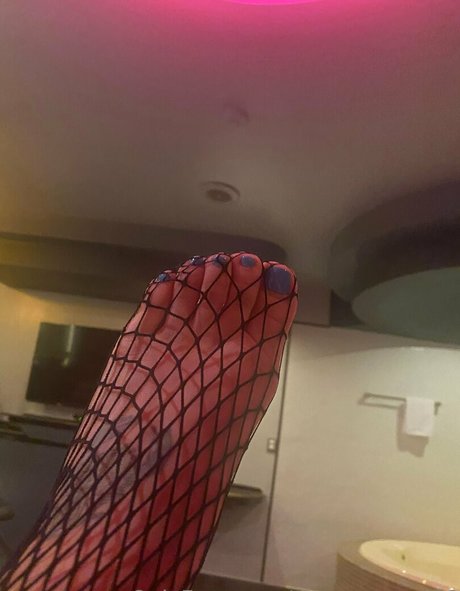 sweet angel66 onlyfans leaked nude