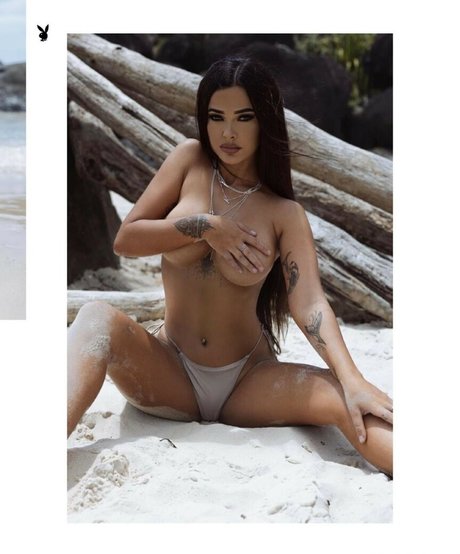 Gieorgia Kettle strip onlyfans